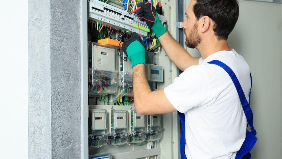 Ceny prądu 2026. Czy to na pewno obniżka? Są nowe taryfy na energię elektryczną na 2026 rok.