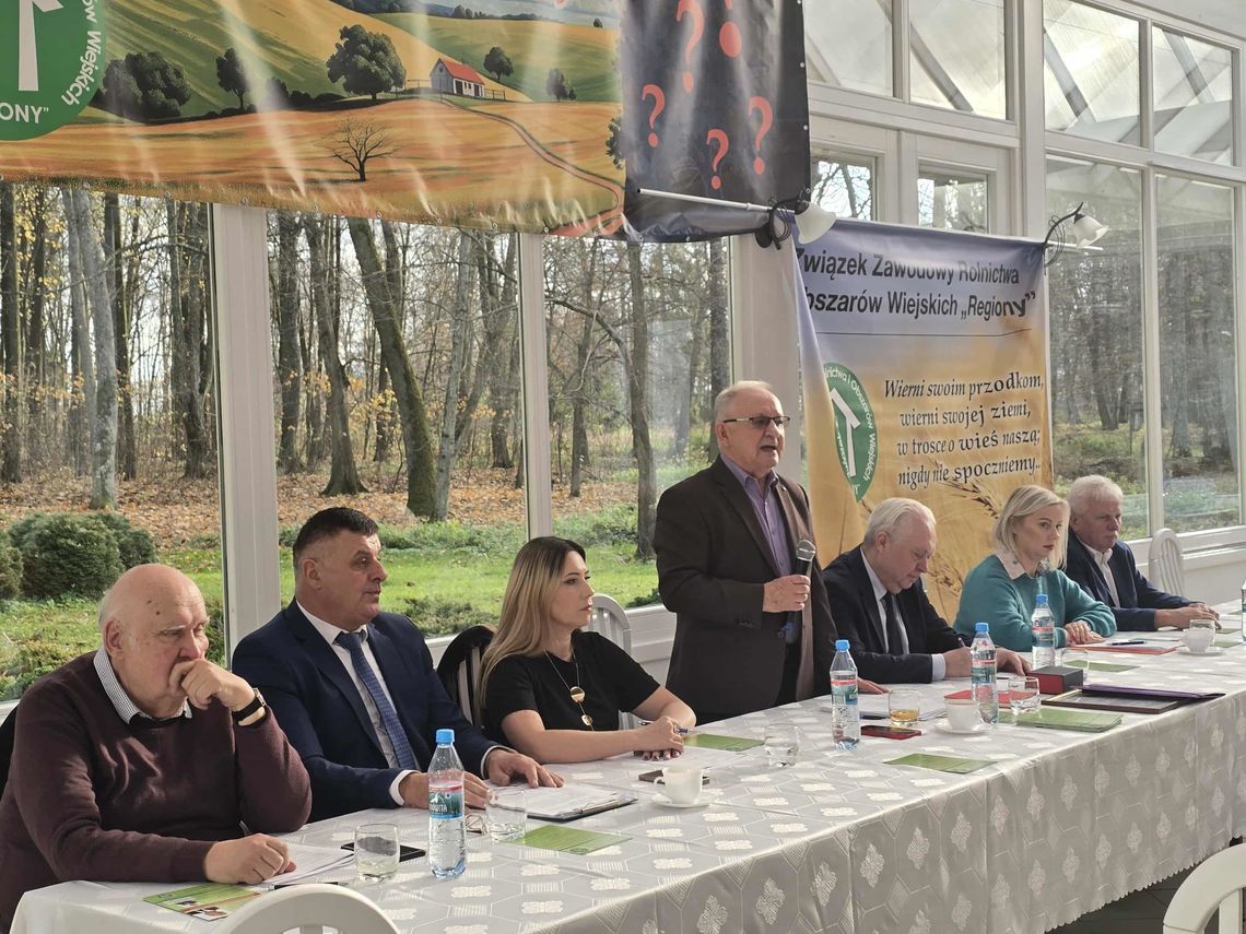 Rolnicy z Lubelszczyzny chcą blokady Mercosur, reform i większych nakładów na wieś Spotkanie rolników z wiceministrem rolnictwa dotyczyło umowy Mercosur, finansowania KRUS i rządowych nakładów na wieś.