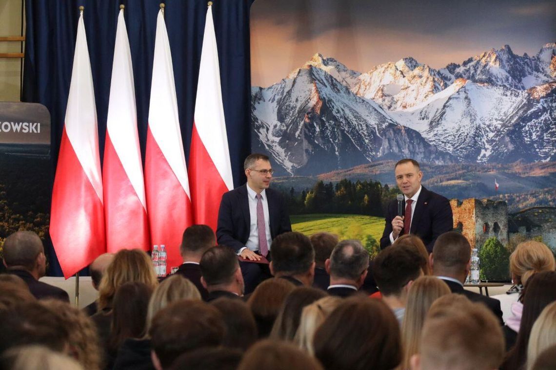 Gościem specjalnym drugiego dnia konferencji w Tomaszowie Lubelskim był prezydent Rzeczypospolitej Polskiej Karol Nawrocki.
