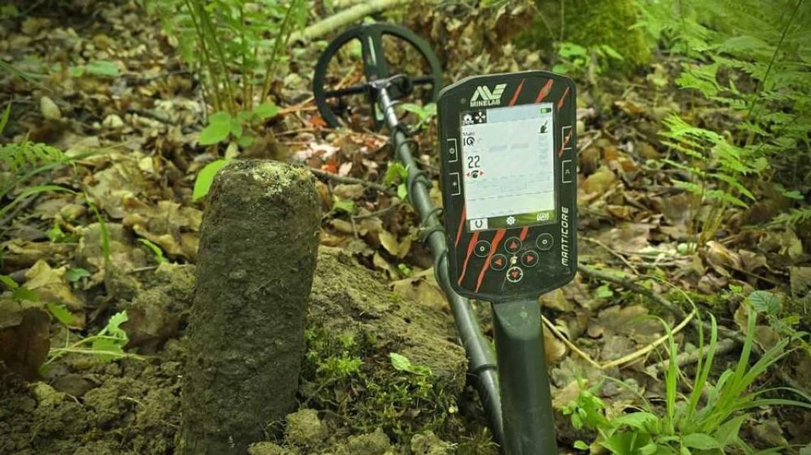 Co skrywa las w okolicach Hrubieszowa? Poszukiwacz znalazł już dwa szrapnele z czasów wojny!