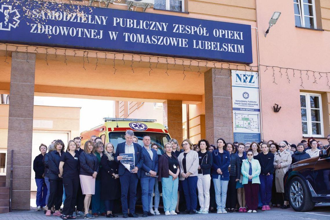 Samodzielny Publiczny Zespół Opieki Zdrowotnej w Tomaszowie Lubelskim dołączył do ogólnopolskiego protestu szpitali powiatowych. Akcja odbywała się w ramach tzw. „czarnego tygodnia” i nie wpływała na bieżące funkcjonowanie szpitala ani przyjmowanie pacjentów.