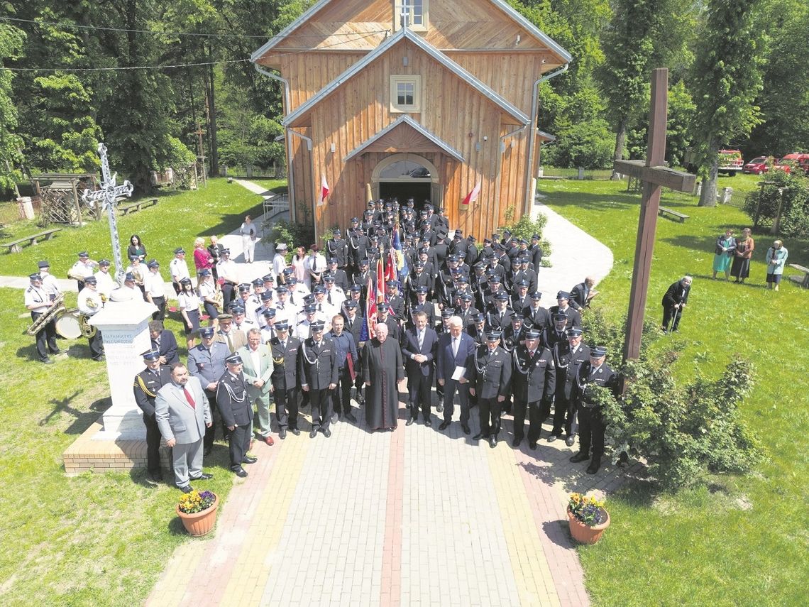 Strażacy z gminy Radecznica mieli 21 maja podwójną okazję do świętowania.