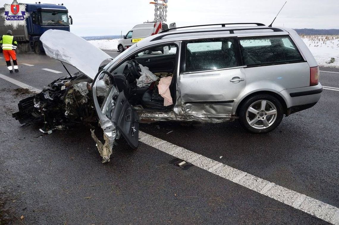 25 listopada 2025 r. w miejscowości Krasne doszło do wypadku z udziałem dwóch osobowych volkswagenów.