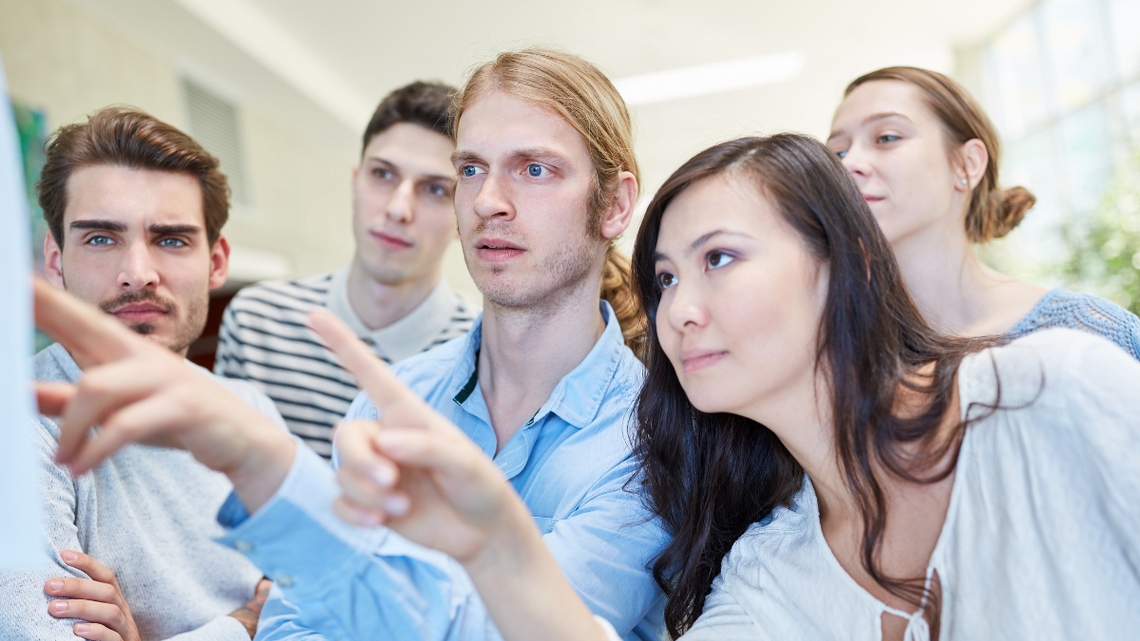 Daty ważne dla uczniów. Terminy egzaminów w nowym roku szkolnym Kalendarz egzaminów w roku szkolnym 2025/26.