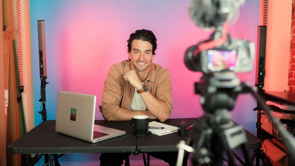 Dlaczego ludzie zostają influencerami? Pierwsze takie badanie w Polsce Dlaczego ludzie zostają influencerami?