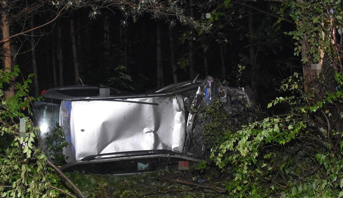 Długi Kąt: Stracił panowanie nad pojazdem [ZDJĘCIA]