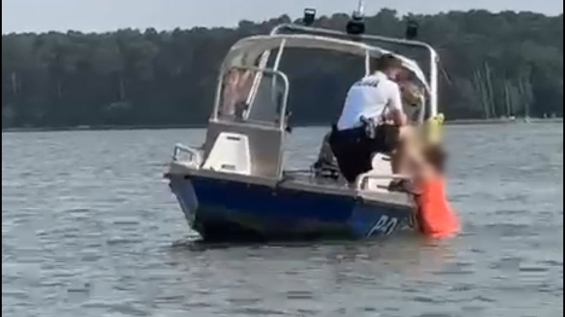 Cieplejsze dni wyciągają ludzi nad wodę. A to często kończy się tragicznie. Do tej pory w wakacje utonęło 118 osób. A letni wypoczynek jeszcze trwa.