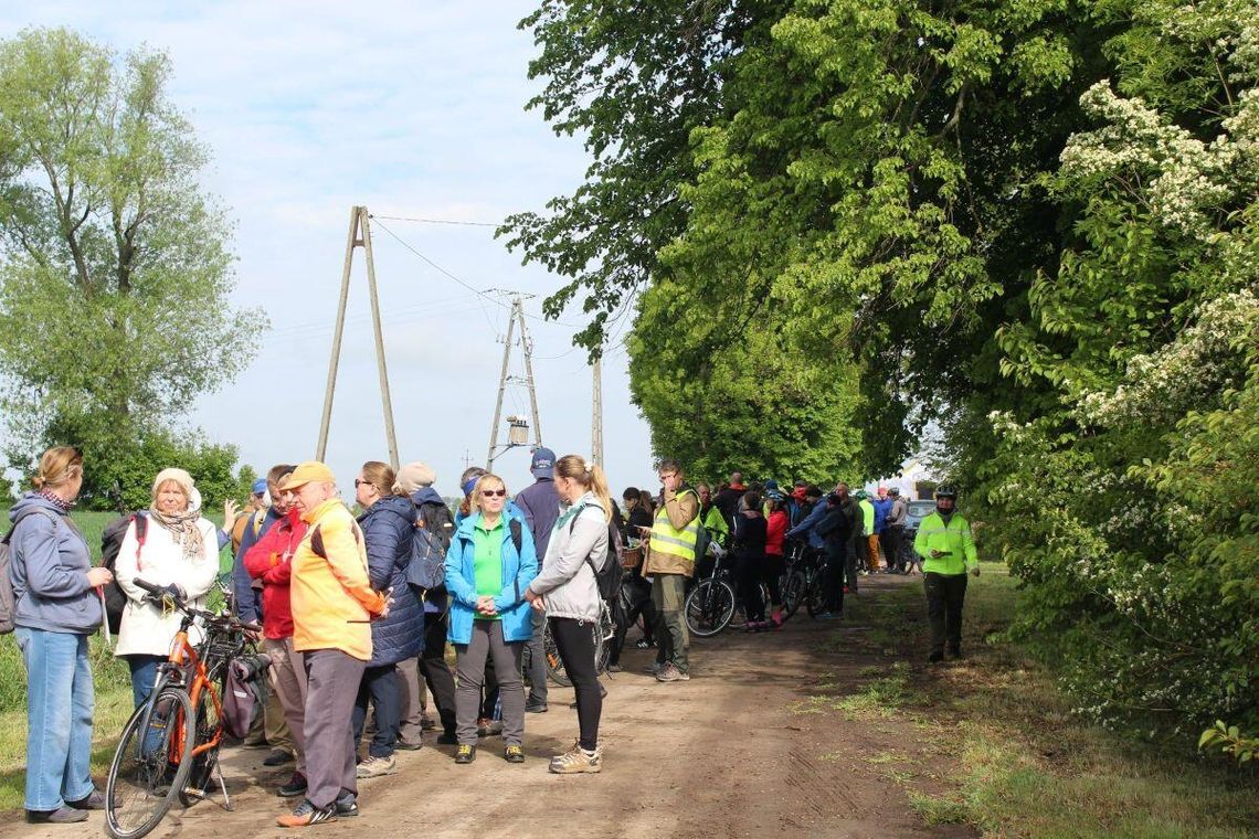 W drugim dniu rajdu po Grzędzie Sokalskiej prawie 250 uczestników skorzystało z otwartego na jeden dzień przejścia granicznego w Uśmierzu.