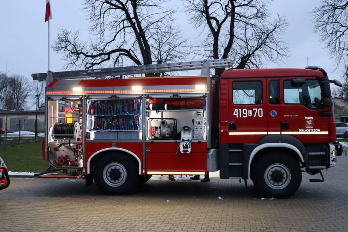 11 kwietnia wczesnym popołudniem trzech strażaków ochotników z OSP KSRG w Dołhobyczowie dowiedziało się o nagłych kłopotach zdrowotnych 45-latka z Dołhobyczowa.