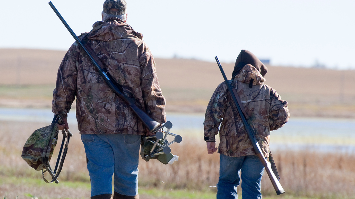 Do Sejmu trafił poselski projekt nowelizacji ustawy, który dopuszcza udział dzieci w polowaniach.
