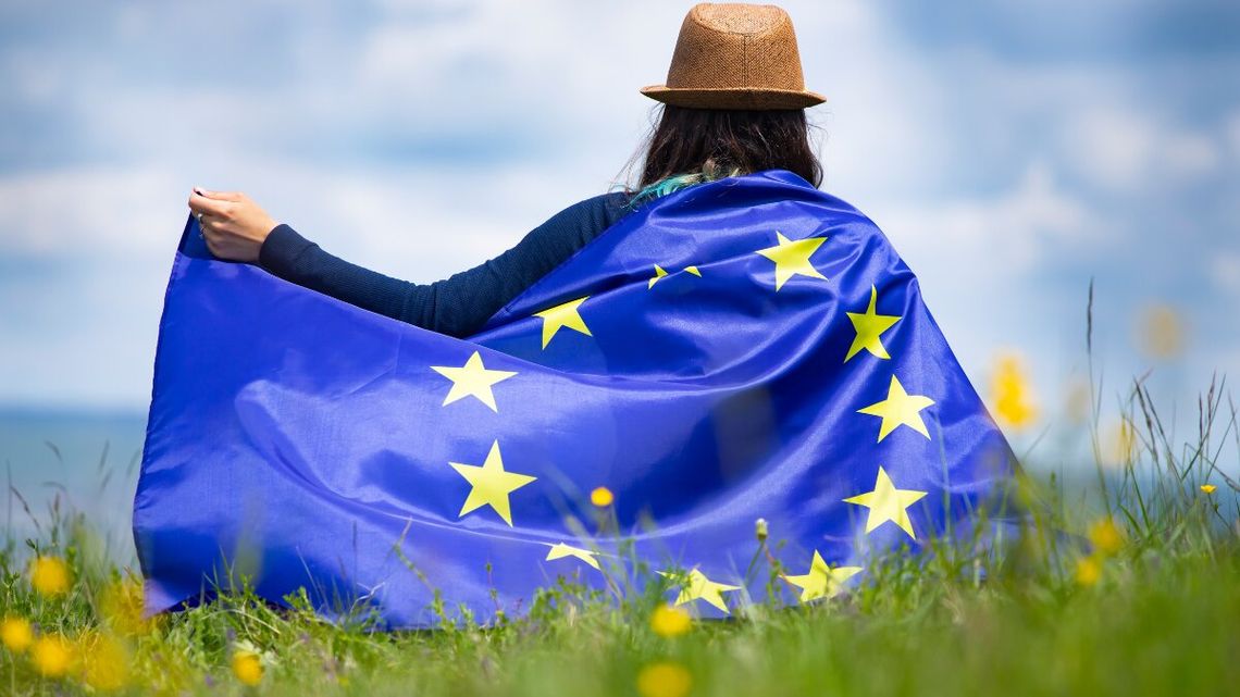 Koalicja Obywatelska chce chronić unijną flagę.