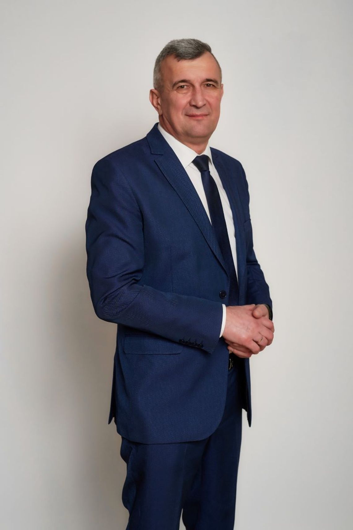 Krzysztof Pilip od urodzenia mieszka w gminie Adamów. W 2 turze wyborów został wybrany na wójta.