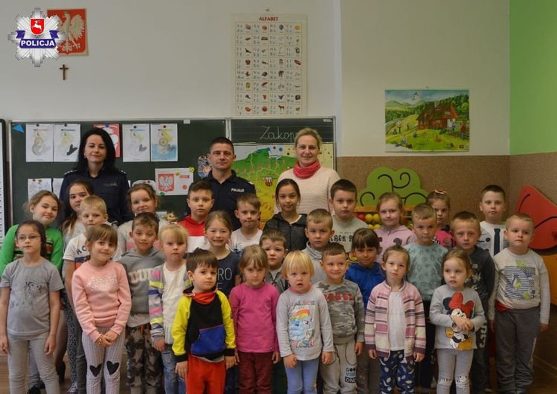 Gm. Hrubieszów: Policjanci odwiedzili dzieci ze Stefankowic