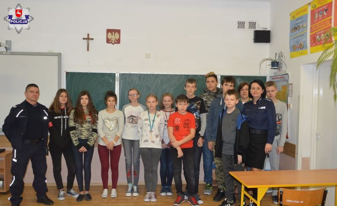 Gm. Hrubieszów: Policjanci z wizytą w szkole w Husynnem