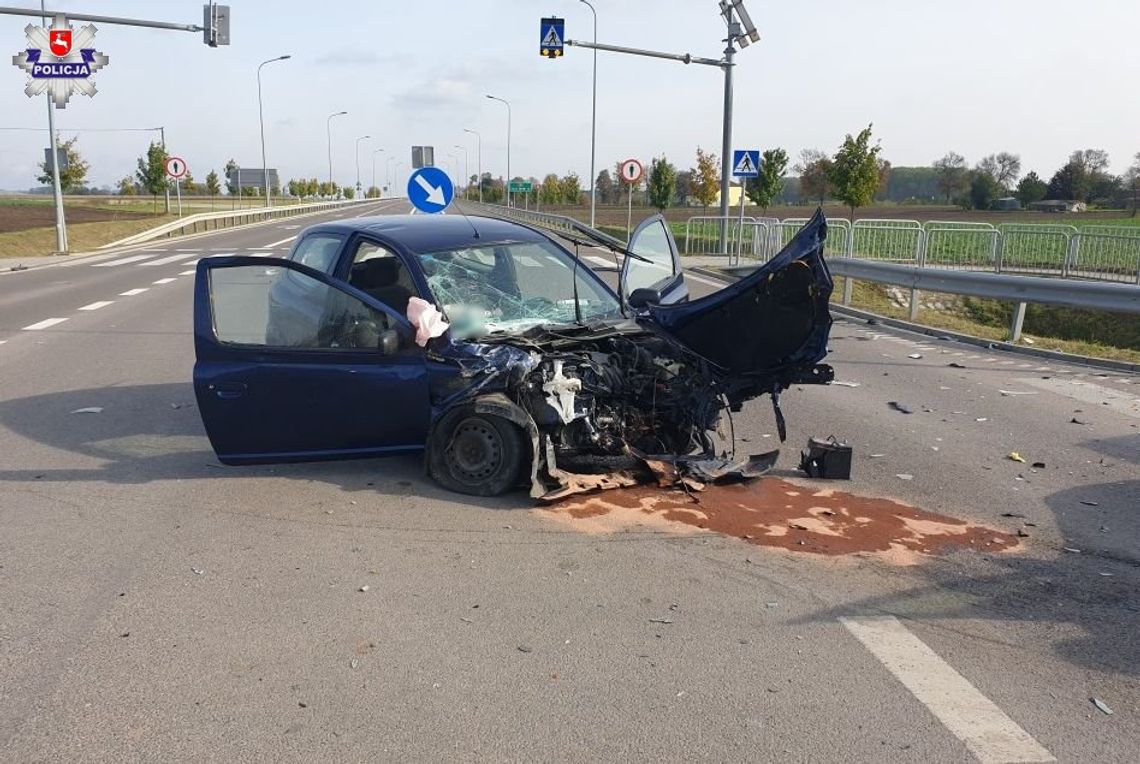 Gm. Hrubieszów: Wypadek w Teptiukowie. Trzy osoby poszkodowane