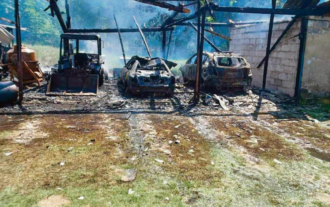 O pożarze drewnianego budynku gospodarczego w Husinach (część wsi Wólka Husińska w gm. Krasnobród) straż pożarna została powiadomiona w poniedziałek (17 czerwca).