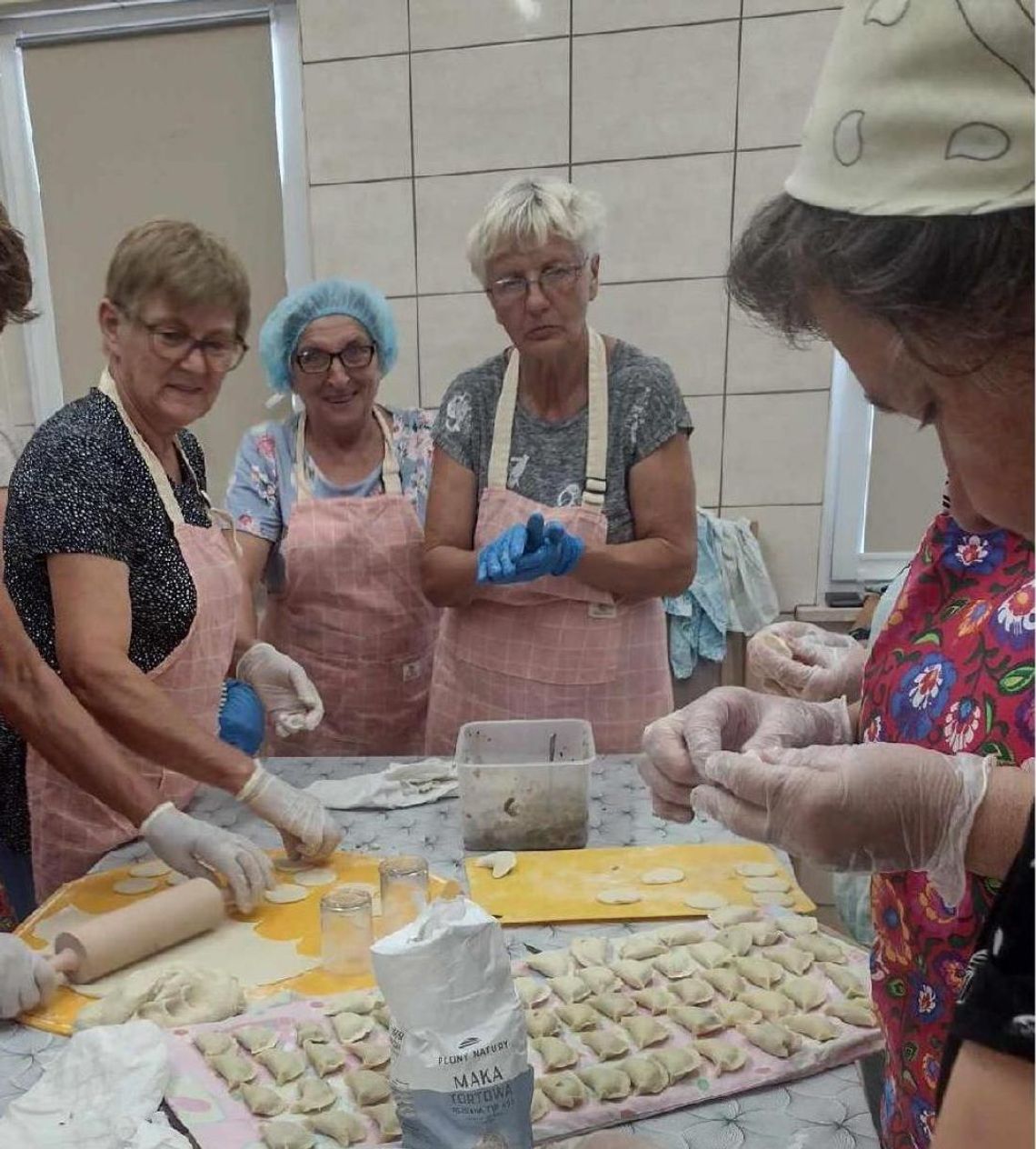 Pierogowe szaleństwo w klubie seniora w Telatynie.