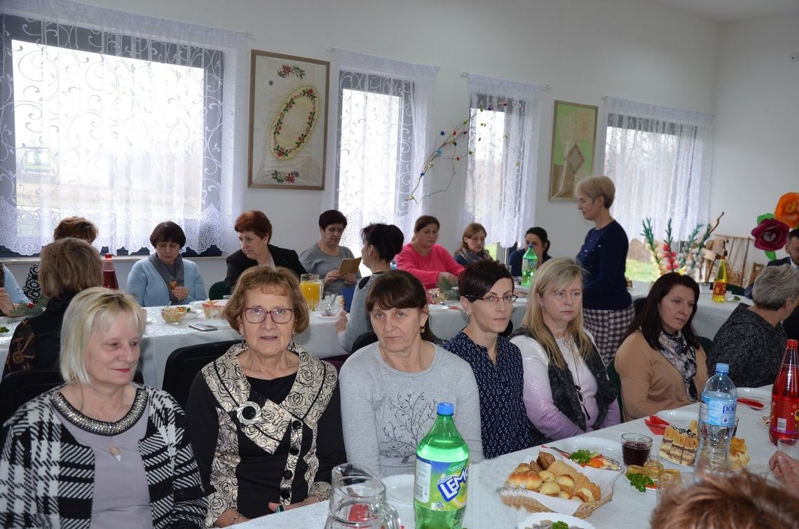 Gm. Telatyn: Opłatkowe spotkanie gospodyń w Łykoszynie