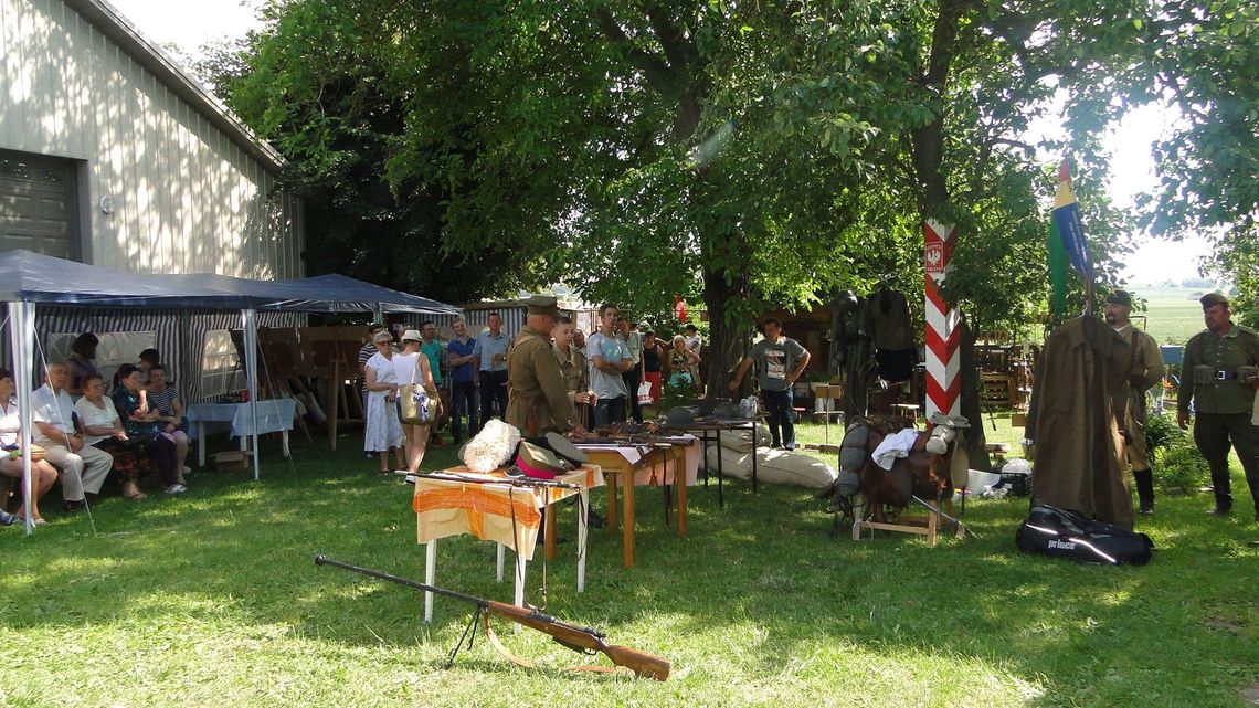 Gm. Telatyn: Udany piknik historyczny w Nowosiółkach