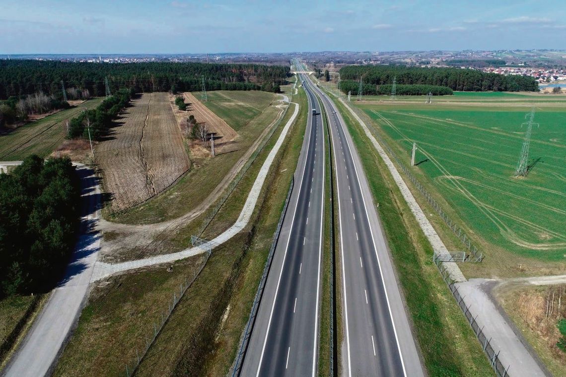 Generalna Dyrekcja Dróg Krajowych i Autostrad w Lublinie ma już podpisaną umowę z firmą, która zaprojektuje, a następnie wybuduje Miejsca Obsługi Pasażerów na obwodnicy Tomaszowa Lubelskiego.