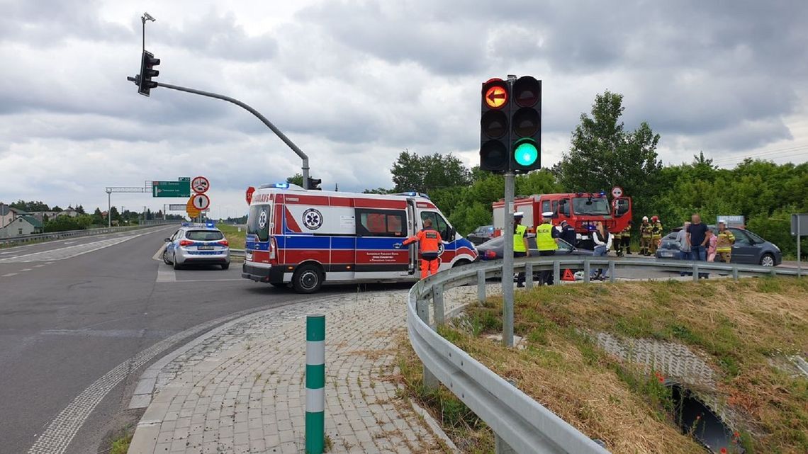 W miejscowości Jeziernia, na trasie Bełżec - Tomaszów Lubelski, doszło do zderzenia się dwóch pojazdów.