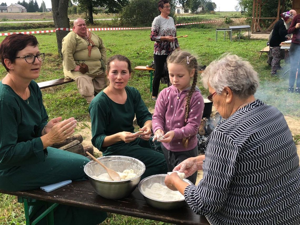 "Kuchnia słowiańska czyli wspólne gotowanie w Czermnie" w 2023 roku.