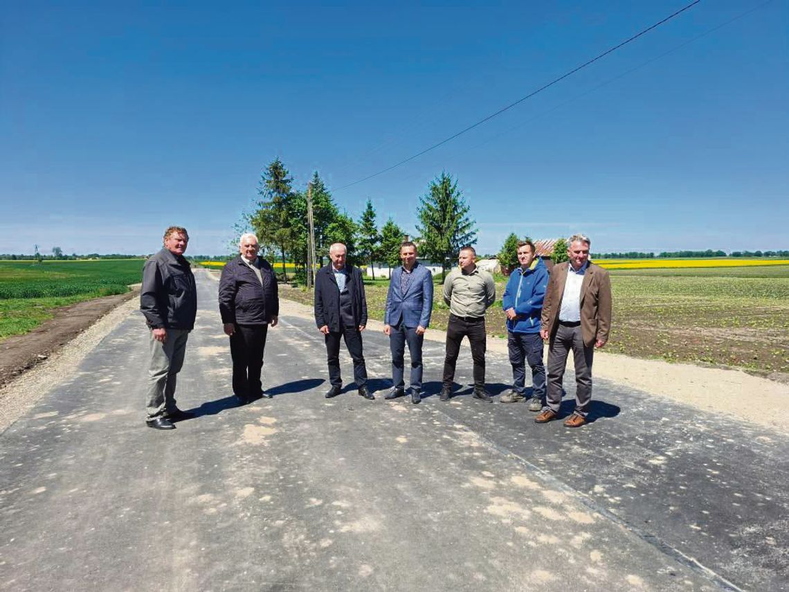 Oficjalnie odebrano roboty drogowe realizowane w ramach zadania „Rozwój infrastruktury drogowej na terenie gminy Ulhówek”. To aż dziewięć odcinków dróg o długości prawie 4 kilometrów.