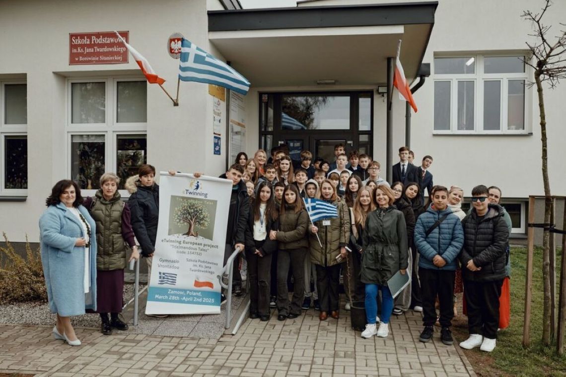 Szkoła Podstawowa w Borowinie Sitanieckiej przez tydzień gościła uczniów i nauczycieli z Gimnazjum we Vrontados w Grecji.