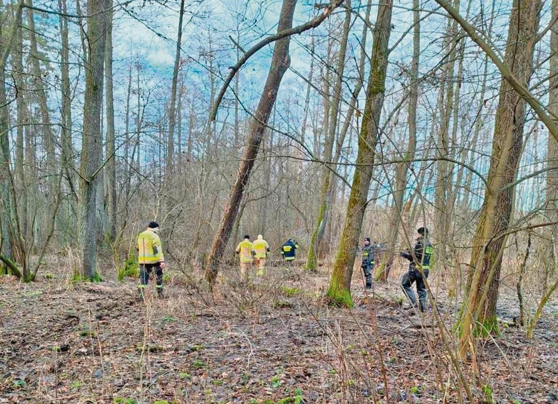 Podczas poszukiwań zaginionego 48-latka z Poraja użyto łodzi strażackiej, drona, specjalistycznego pojazdu ratunkowego „Szerb” oraz śmigłowca.