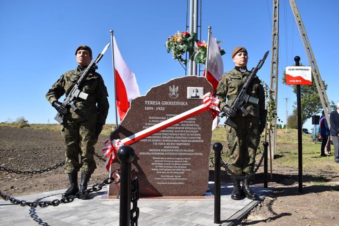 We wrześniu mieszkańcy i władze gminy Hrubieszów uczcili pamięć należną Teresie Grodzińskiej.