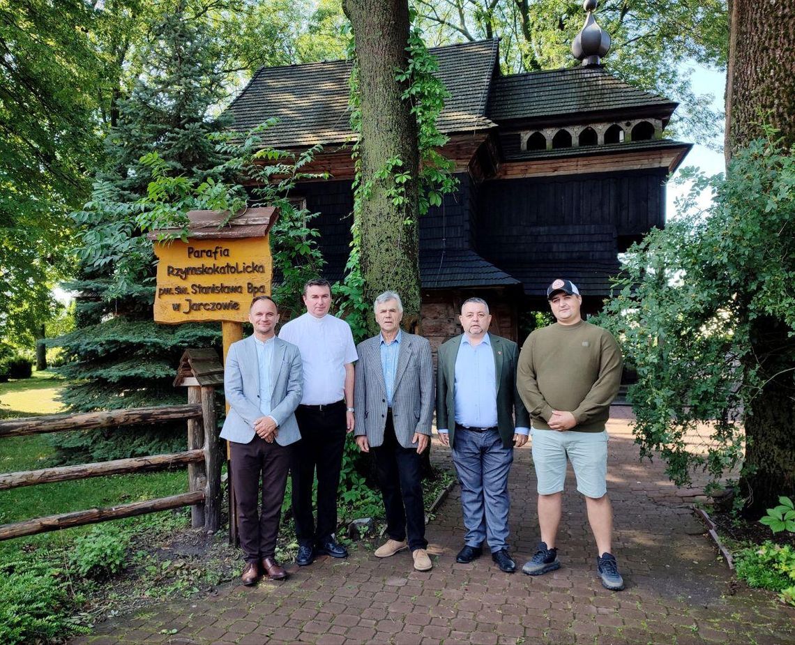 Dzięki dofinansowaniu udało się wykonać pilne prace konserwatorskie przy dwóch świątyniach w gminie Jarczów.