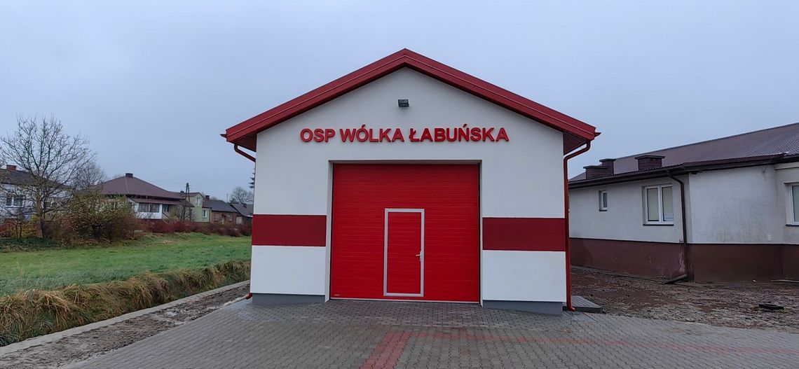 Nowy garaż OSP w Wólce Łabuńskiej.