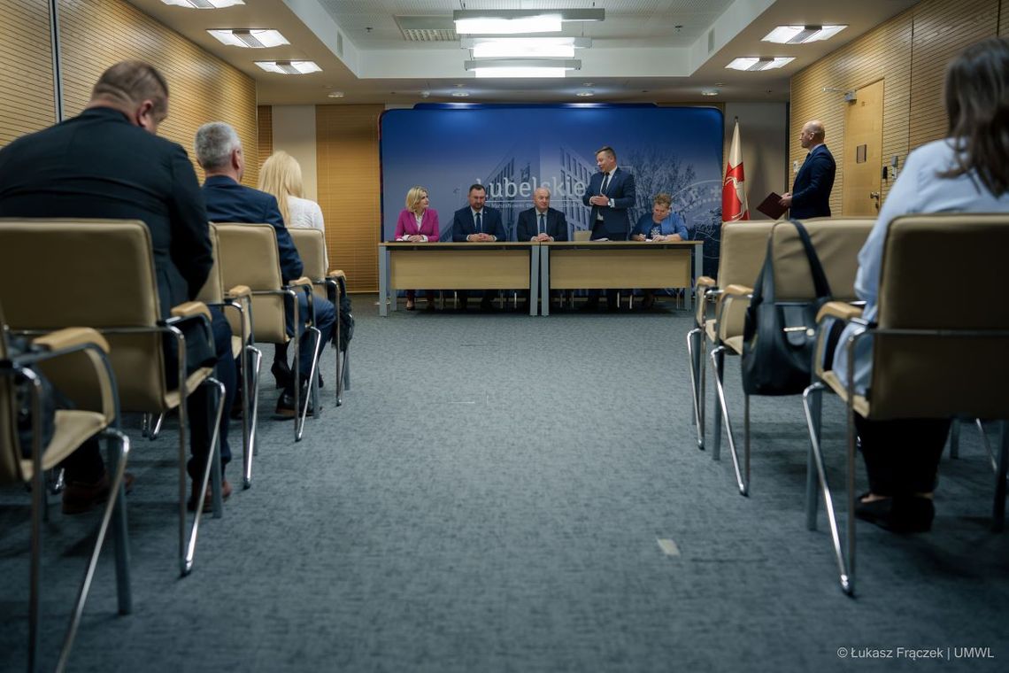 Gmina Miączyn otrzymała 150 tys. zł wsparcia na modernizację drogi w Horyszowie.