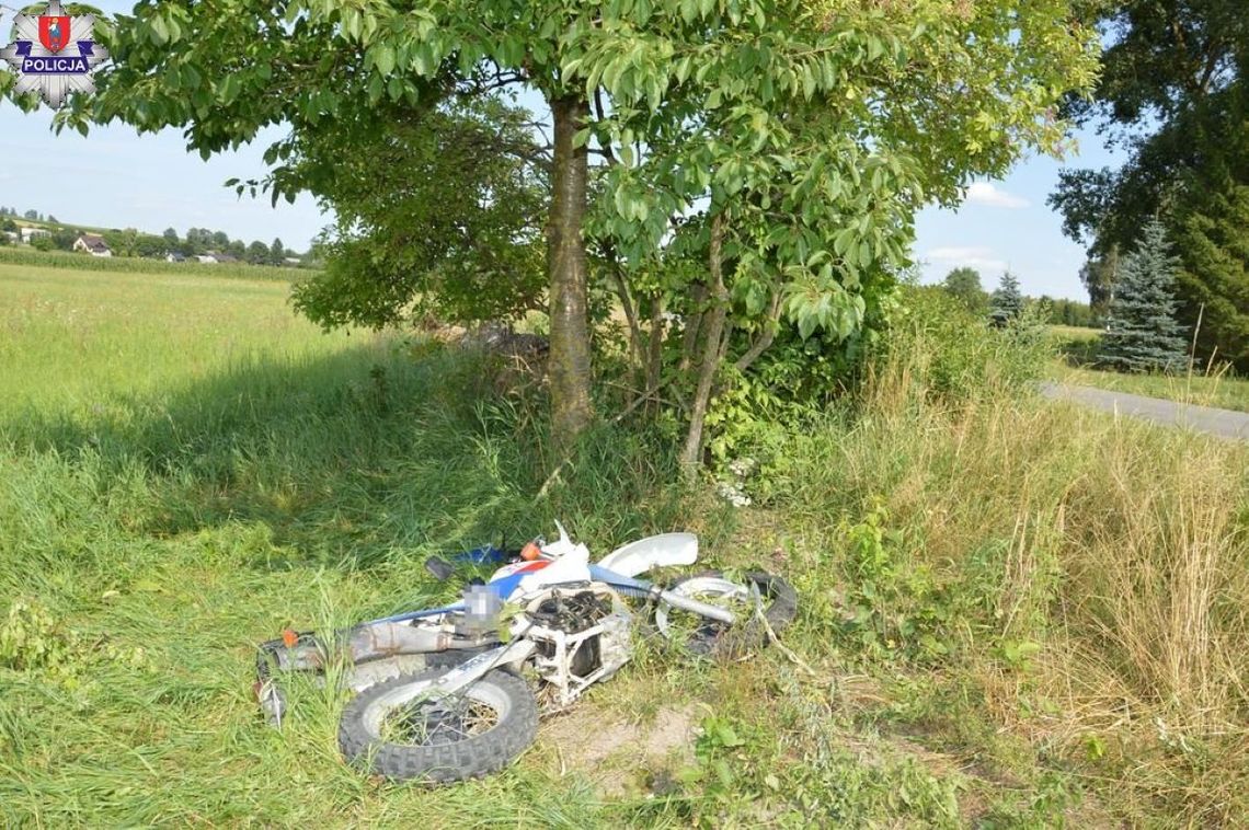 Gmina Stary Zamość: Motocyklista uderzył w pień. W ciężkim stanie trafił do szpitala