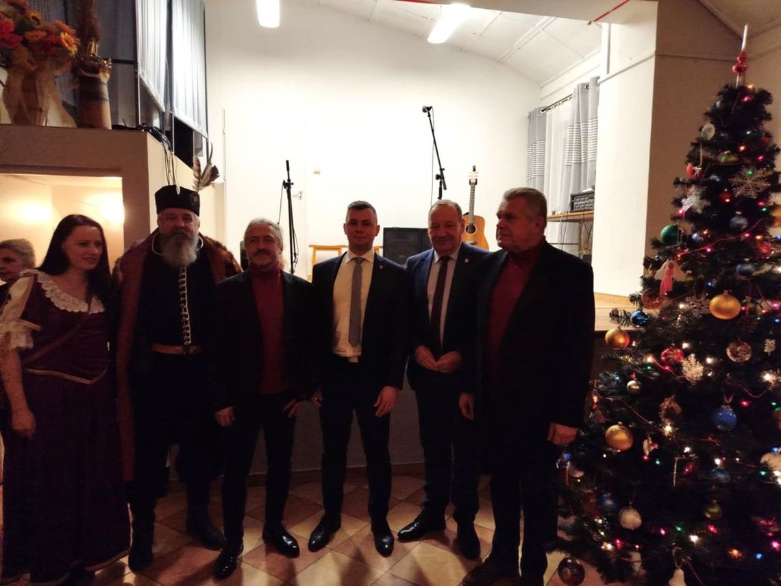 Jatutów. Kolędowanie z „Voxami”.