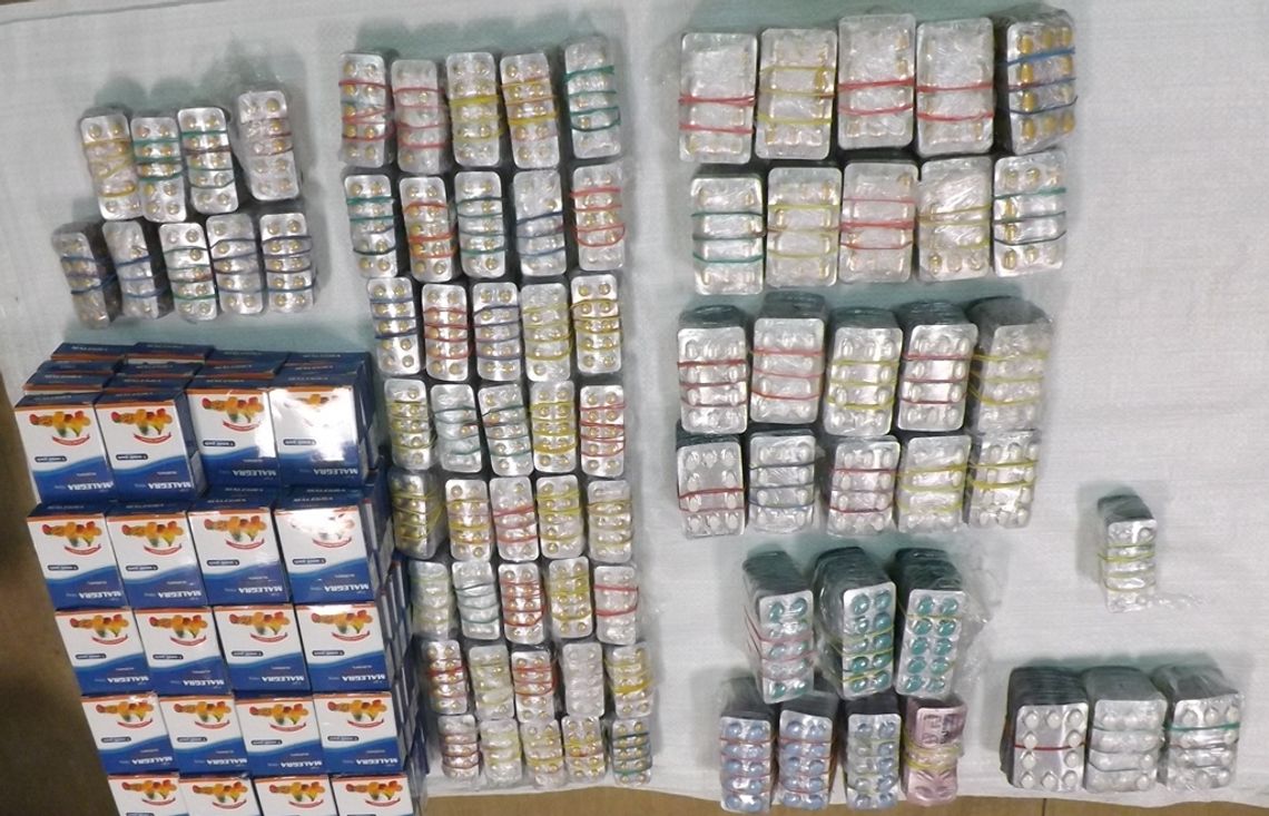Hrebenne: Nikt tego nie kupi. 8 tys. tabletek na potencję skonfiskowanych na granicy