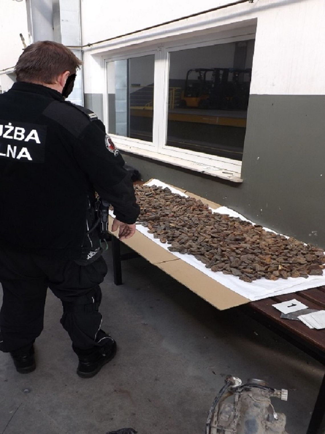 Hrebenne: Prawie 20 kilogramów bursztynu u Ukraińca