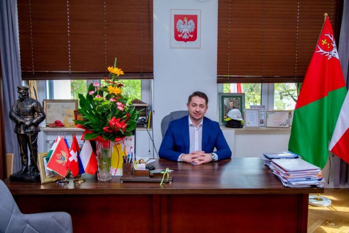 Paweł Spychalski przez jeden dzień pełnił obowiązki burmistrza Hrubieszowa.