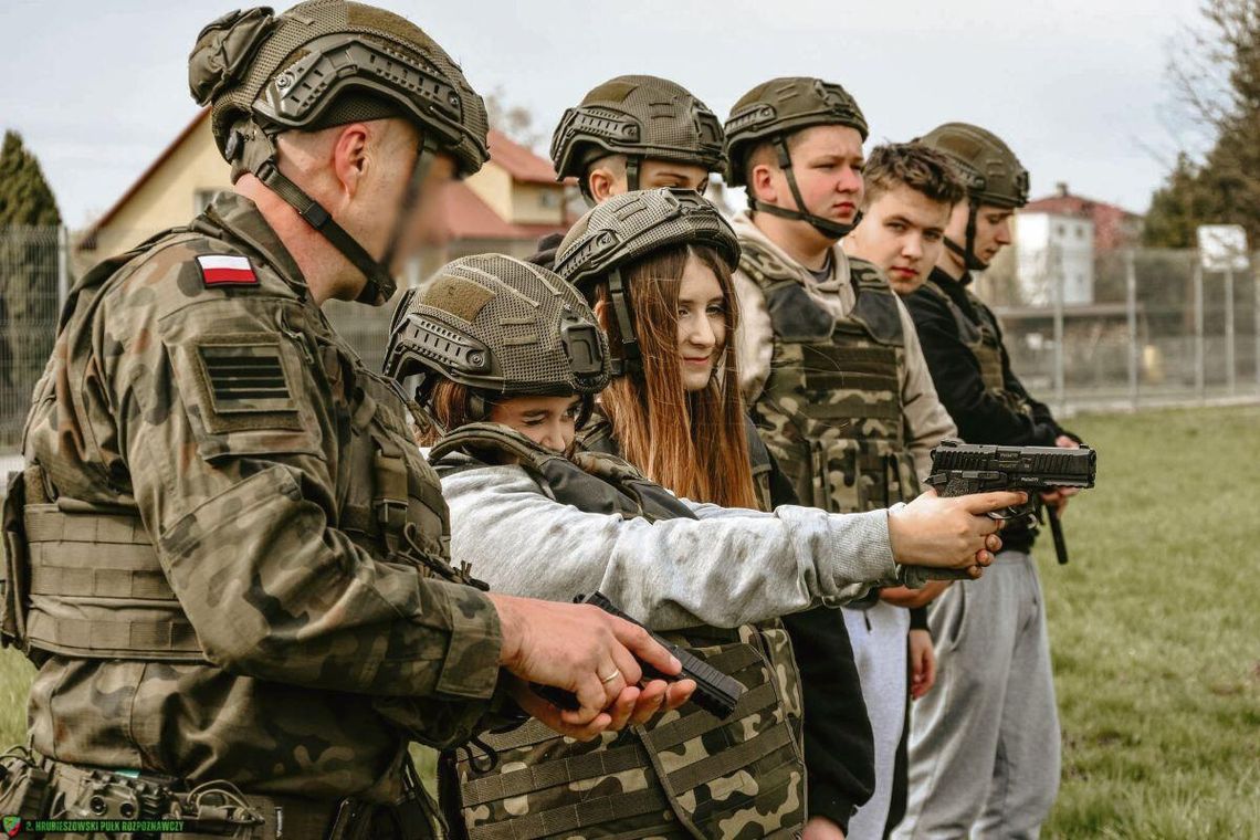 Instruktorzy z 2. Pułku Rozpoznawczego nie stosowali taryfy ulgowej – program szkolenia był naszpikowany praktyką.