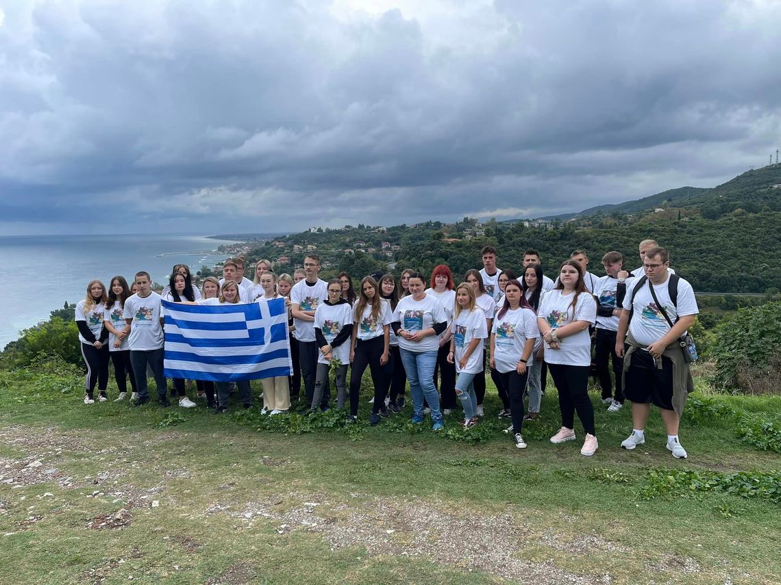 Hrubieszów: Młodzież z ZS nr 1 szkoliła się w Grecji Uczniowie Zespołu Szkół numer 1 w Hrubieszowie na stażu w Grecji.