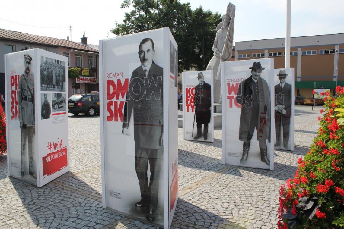 Hrubieszów: Ojcowie Niepodległości - wystawa na deptaku