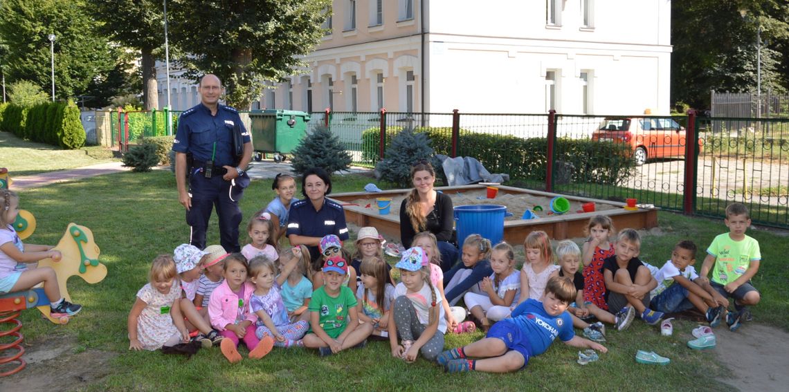 Hrubieszów: Policjanci u przedszkolaków. Mówili o bezpieczeństwie