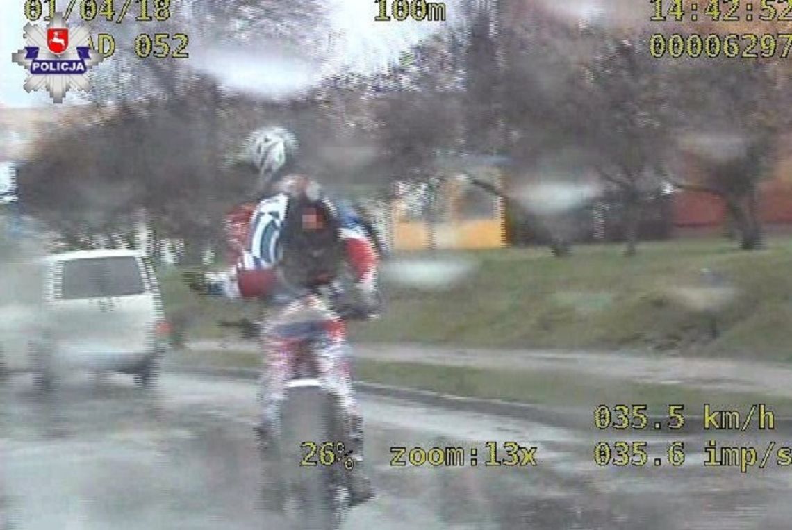 Hrubieszów: Policyjny pościg za motocyklistą. 22-latek narozrabiał