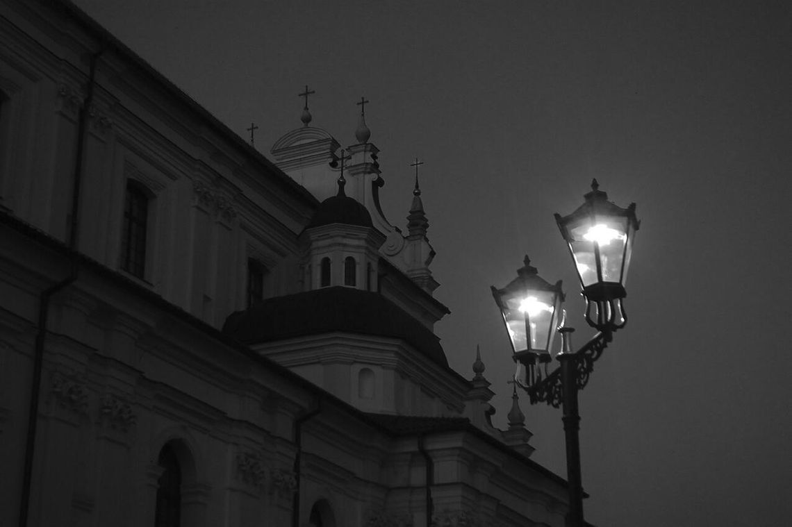W Młodzieżowym Domu Kultury im. Kornela Makuszyńskiego w Zamościu można do września oglądać wystawę zbiorową uczestników zajęć fotograficznych w MDK – „Starówka”.