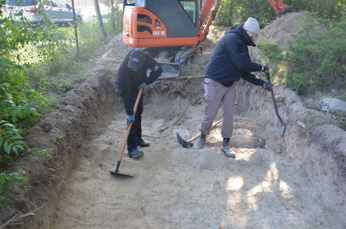 IPN odnalazł mogiły żołnierzy „Floriana”. Leżały w jamach grobowych, bez trumien Po niemal 80 latach Instytut Pamięci Narodowej dotarł do grobów dwóch żołnierzy z oddziału ppor. Roberta Domańskiego „Floriana” z Obwodu AK-ROAK Biała Podlaska.