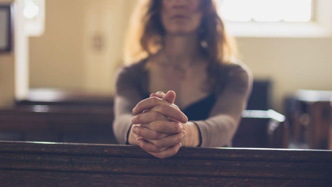 Spośród papieży największym autorytetem wśród osób młodych cieszy się Jan Paweł II. Ale znacznie mniejszym, niż w przypadku starszych. Takie wnioski płyną z ostatniego badania.