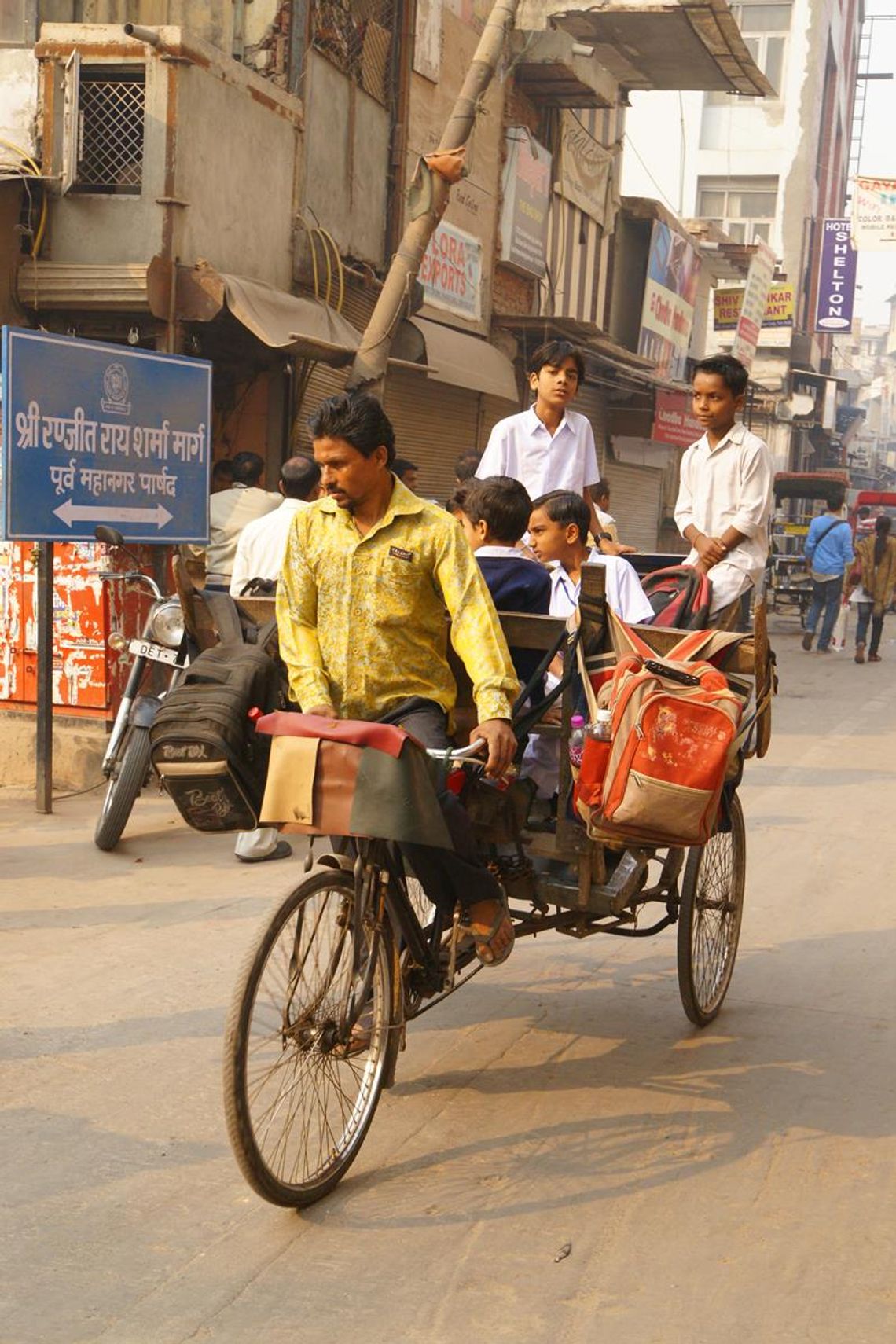 Jan Żebrowski nie ma czasu na chorowanie. Właśnie pakuje walizki, by znów wyruszyć w świat.