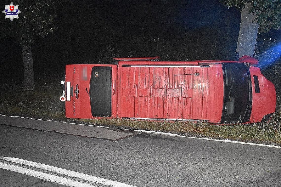 Jeden był zmęczony, drugi jechał niesprawnym ciągnikiem