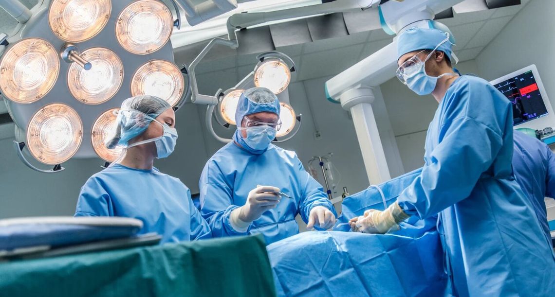 Jeden pacjent kosztował 8 mln zł. NFZ pokazał rachunek za leczenie Polaków Ponad 48 mld zł przeznaczono na leczenie zaledwie 1 proc. mieszkańców Polski. To mniej więcej jedna czwarta całej kwoty uwzględnionej w analizie NFZ.