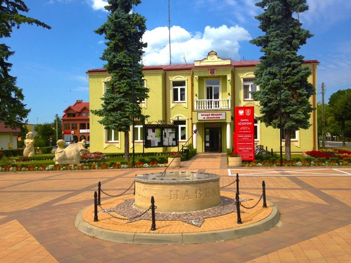 Józefów: Trzy wieki miasta